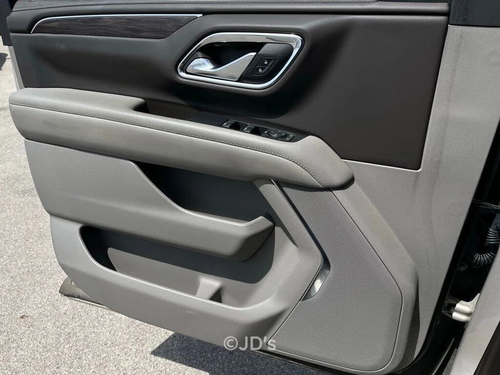 2023 Chevrolet Suburban